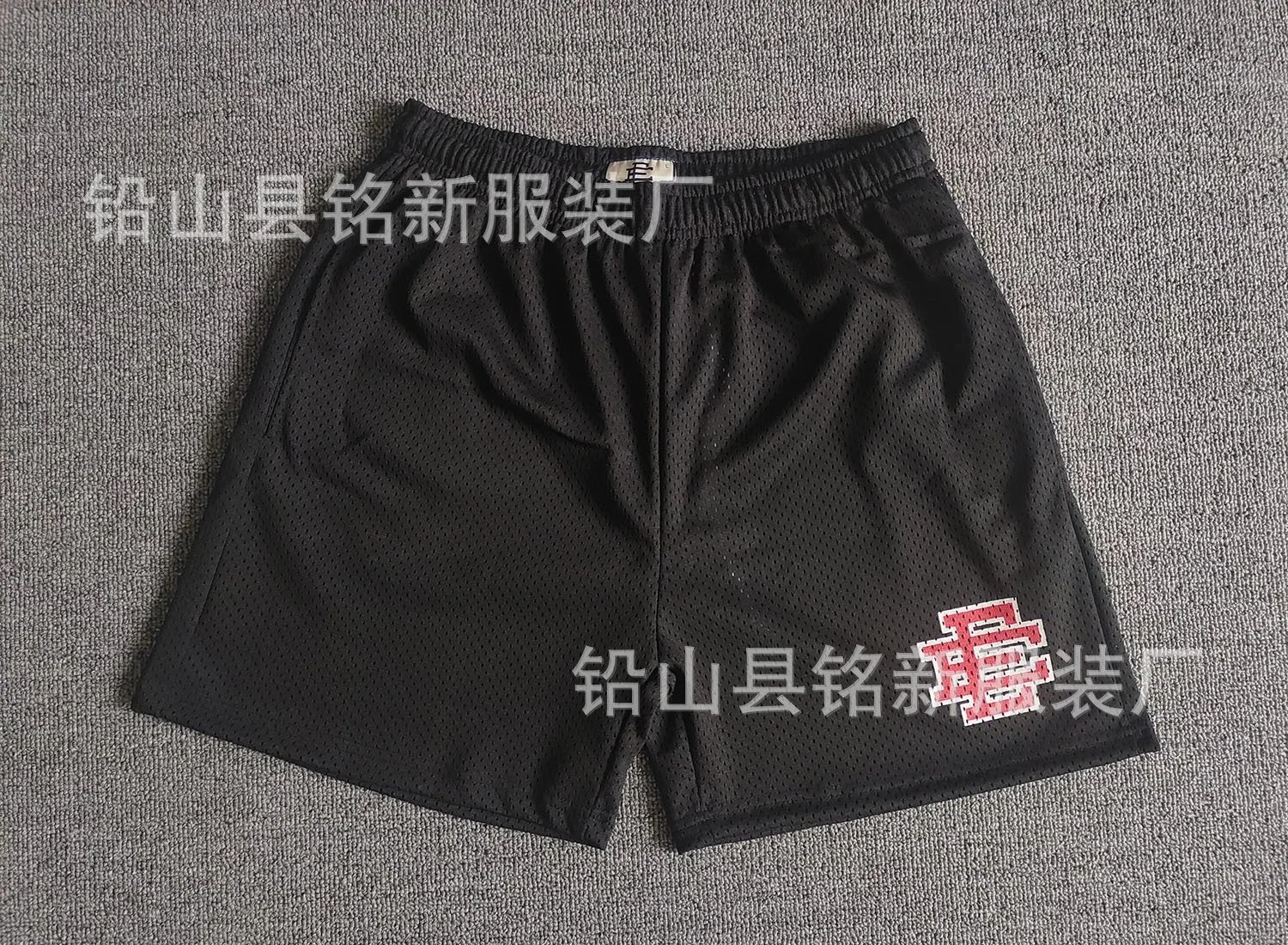 EE shorts product detail 17