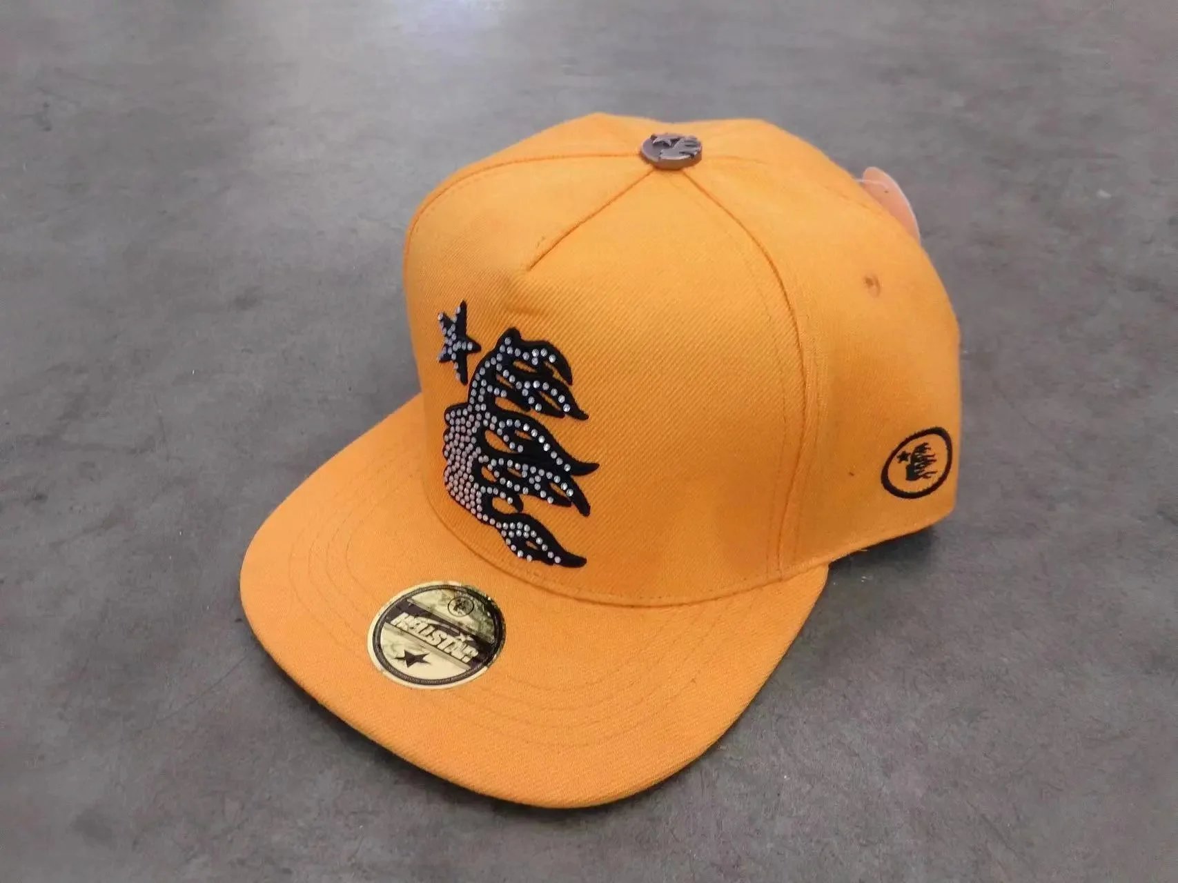 Hell Star baseball cap with rhinestone embroidery product detail 4