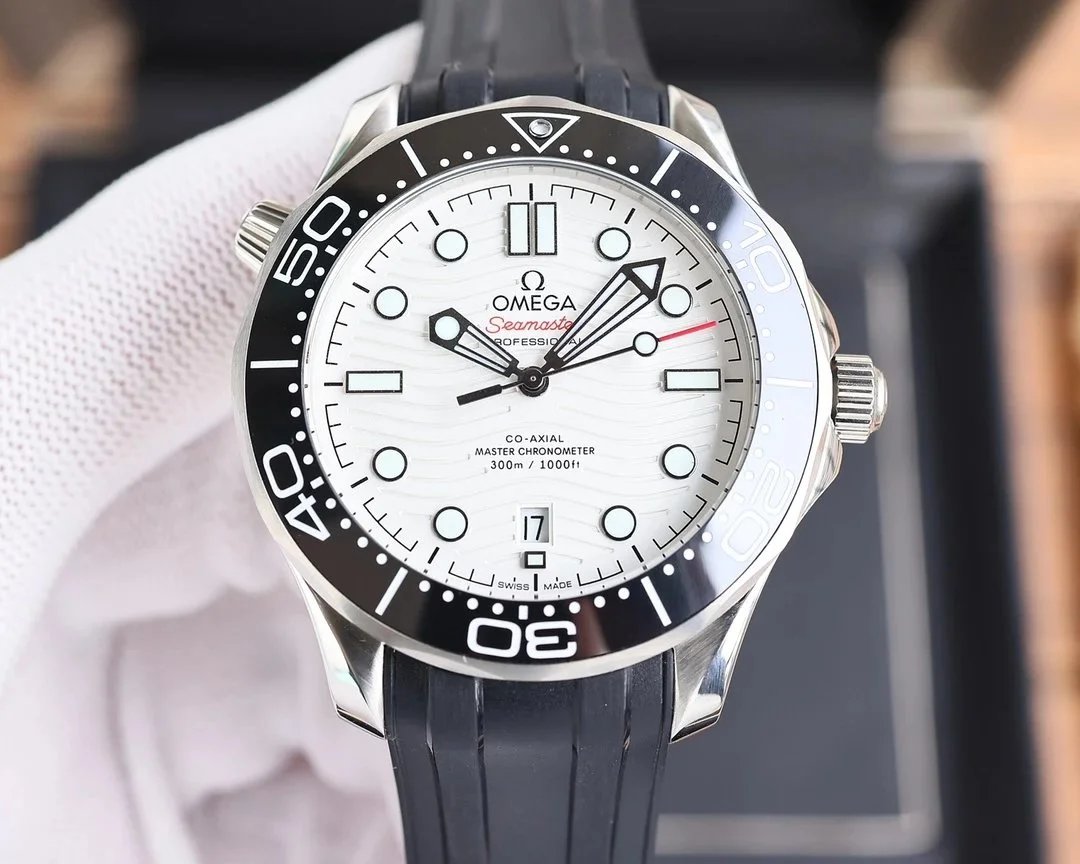 Omega Seamaster Watch product detail 15