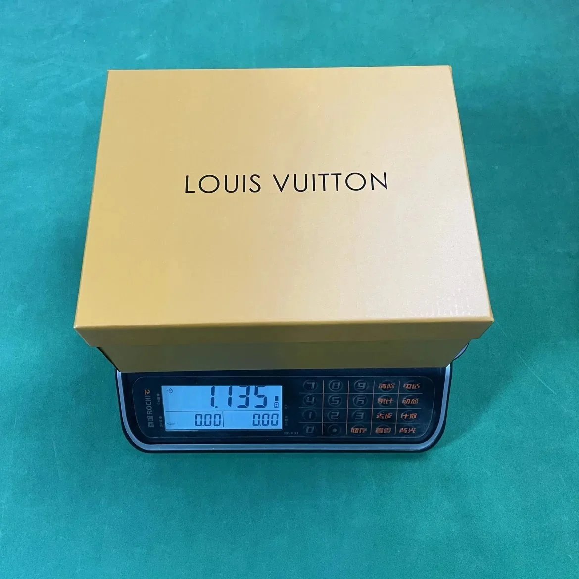 LV
shoes product detail 1