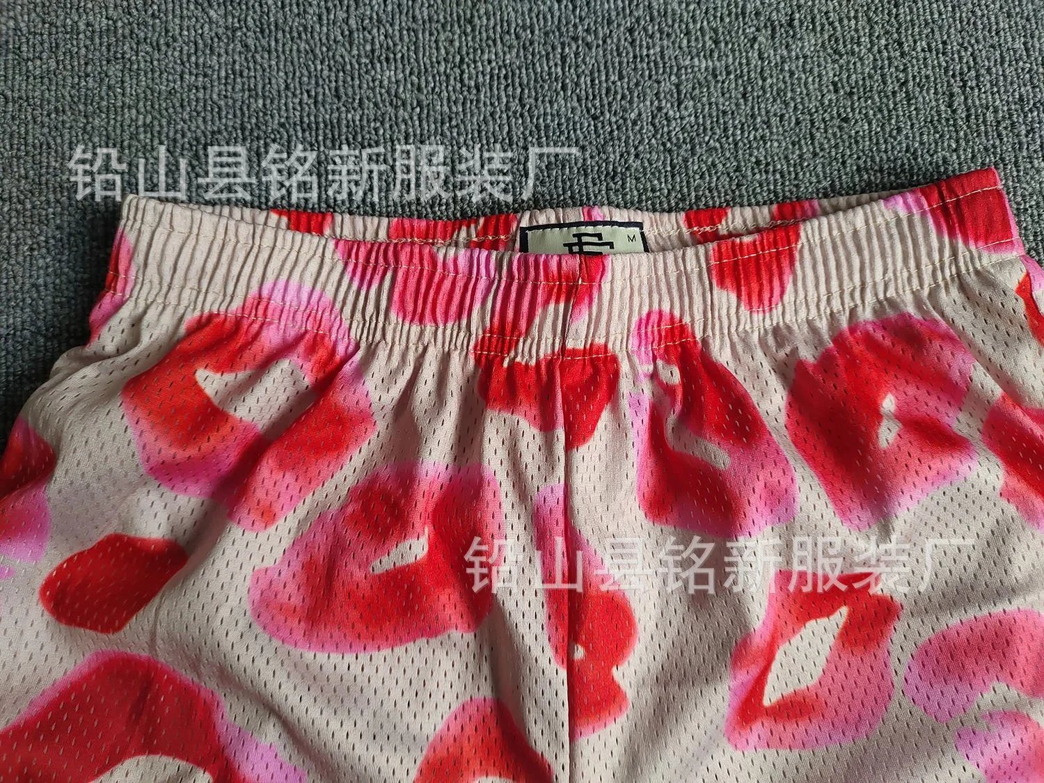 EE shorts product detail 15