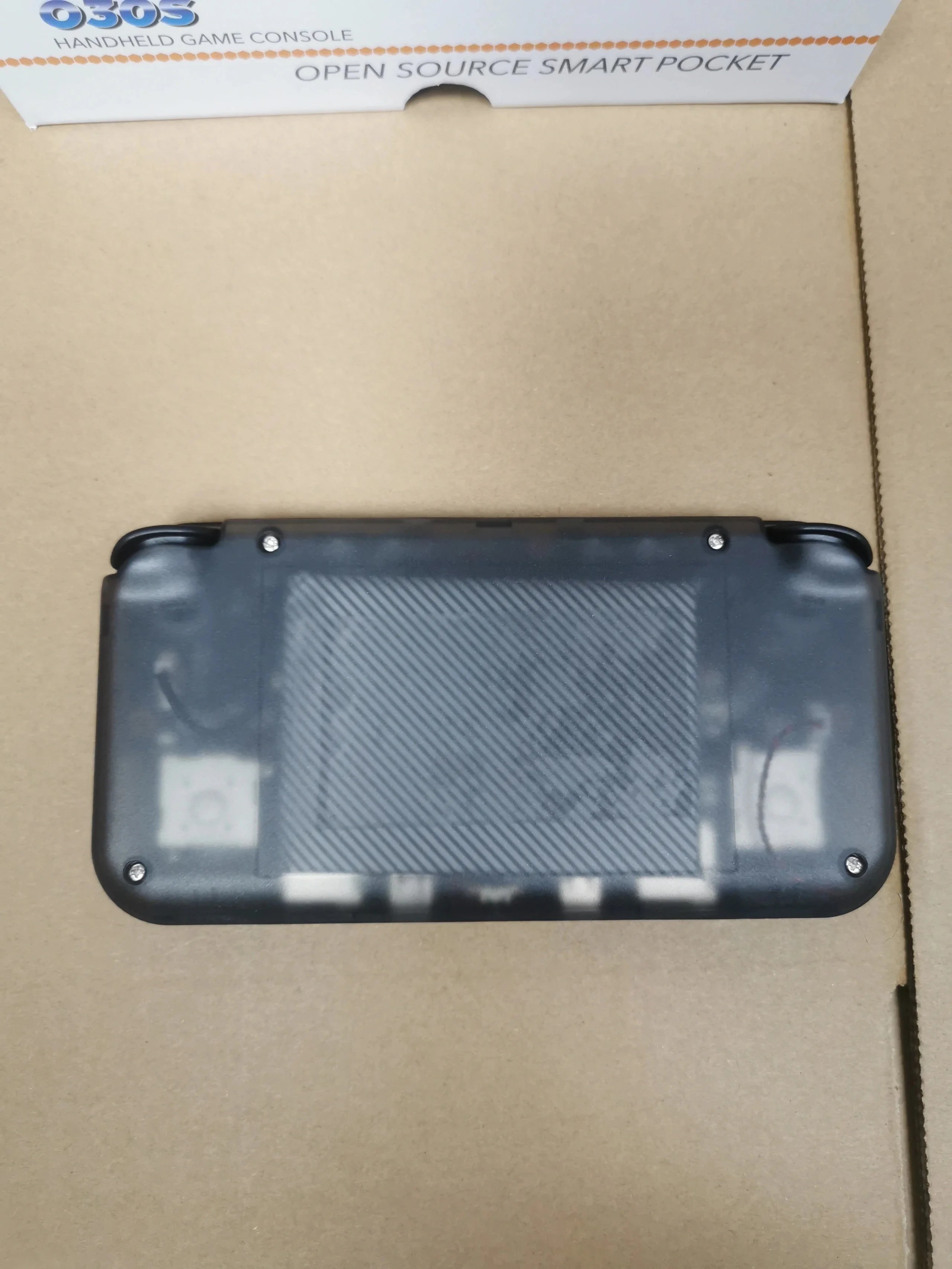 R30S Handheld Game Console product detail 6