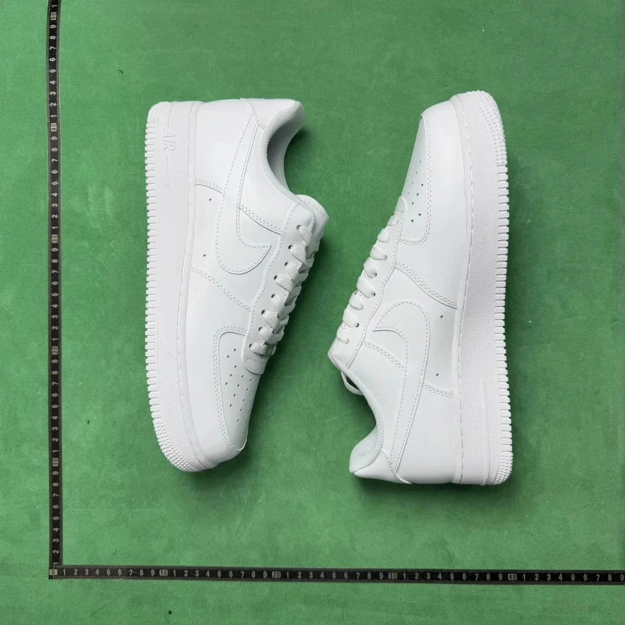 Casual White Sneakers product detail 4