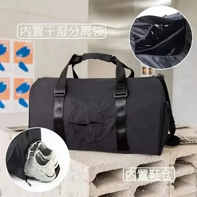 Compass Badge Crossbody Bag product detail 12