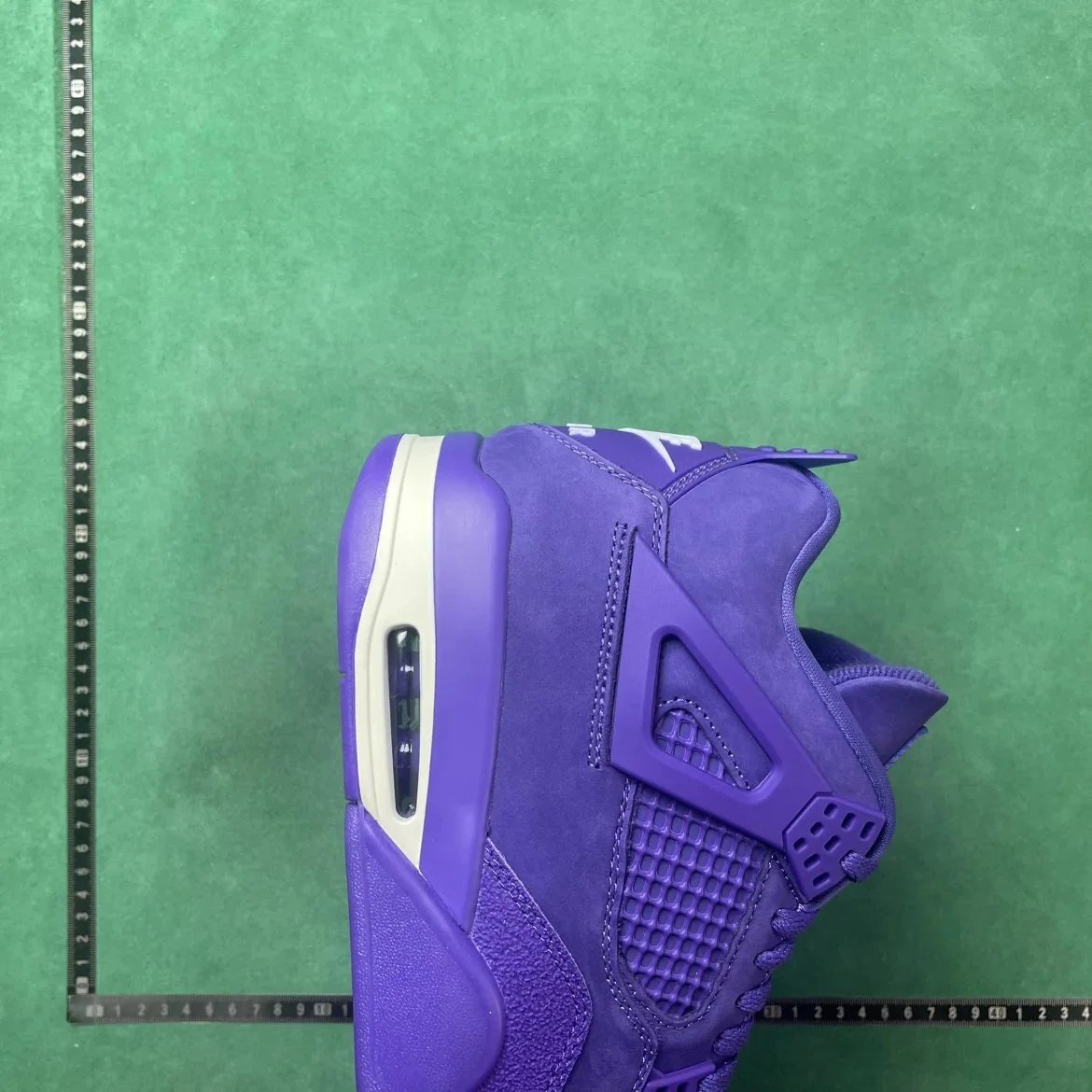 Nike
shoes product detail 12