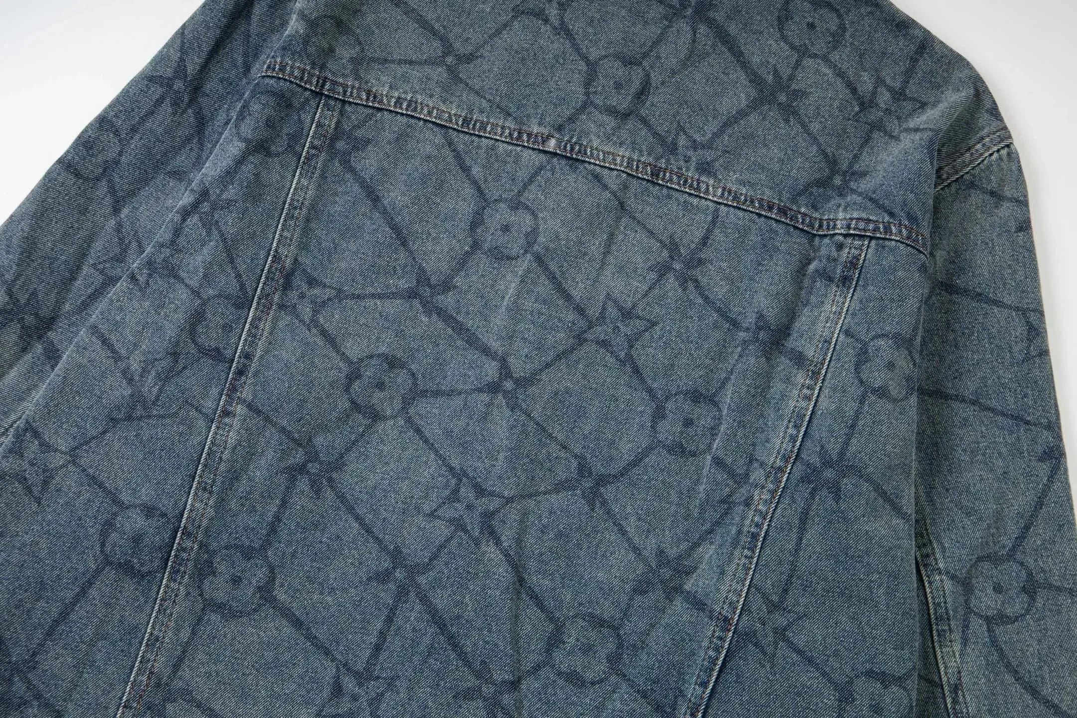 LV Monogram Denim Jacket product detail 5