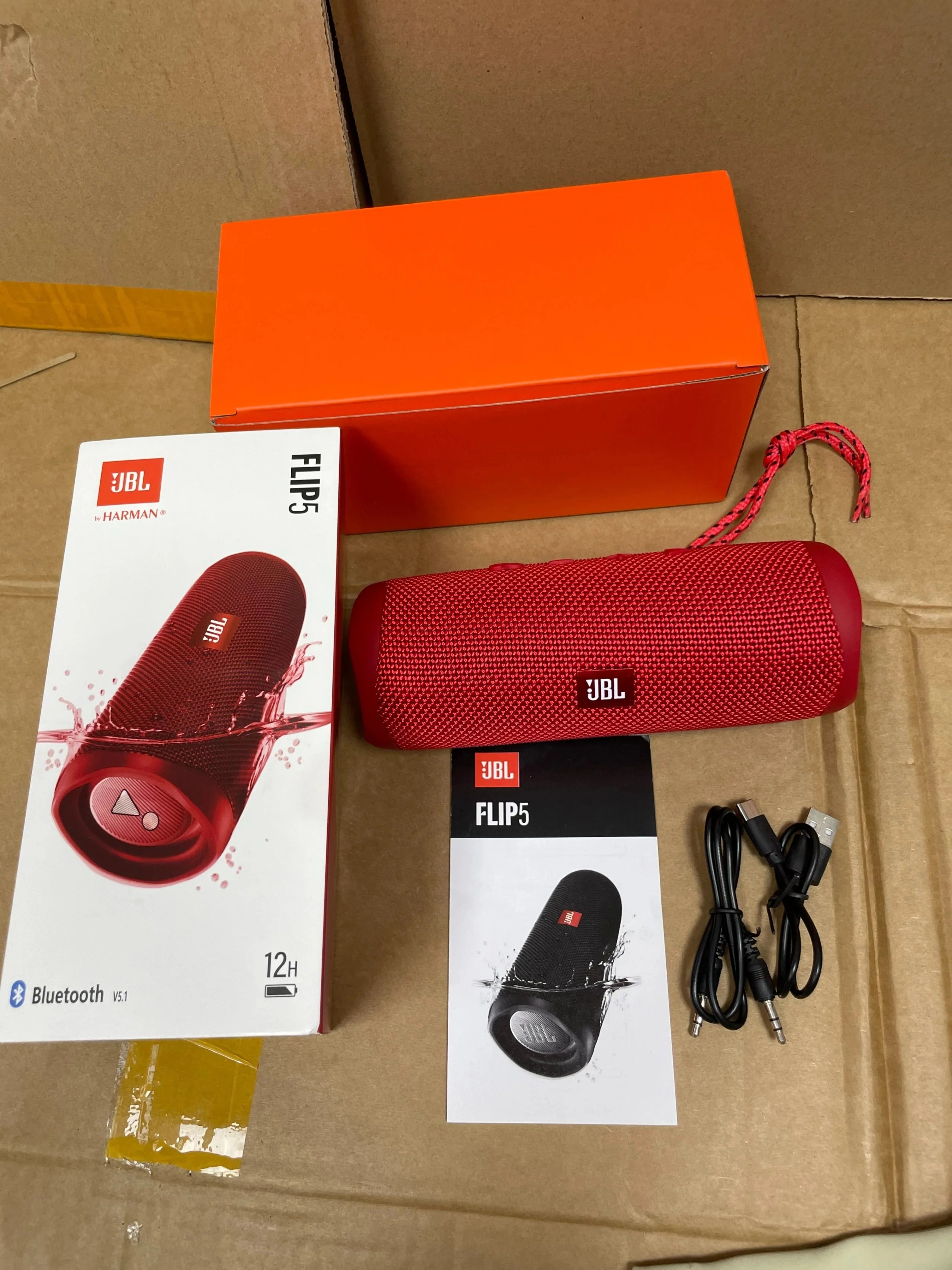 JBL Flip 5 Speaker product detail 8