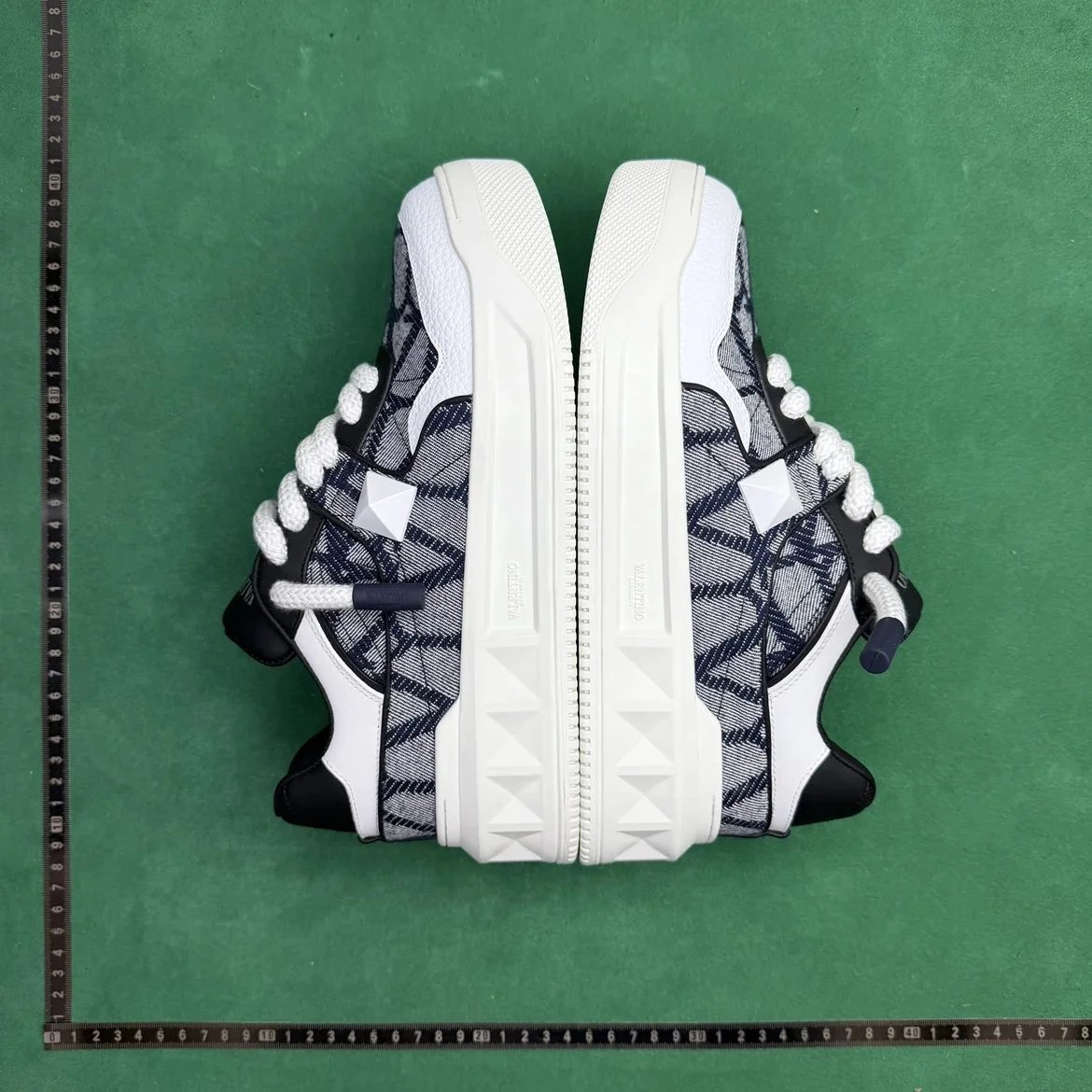 Fashion High Top Sneakers product detail 5