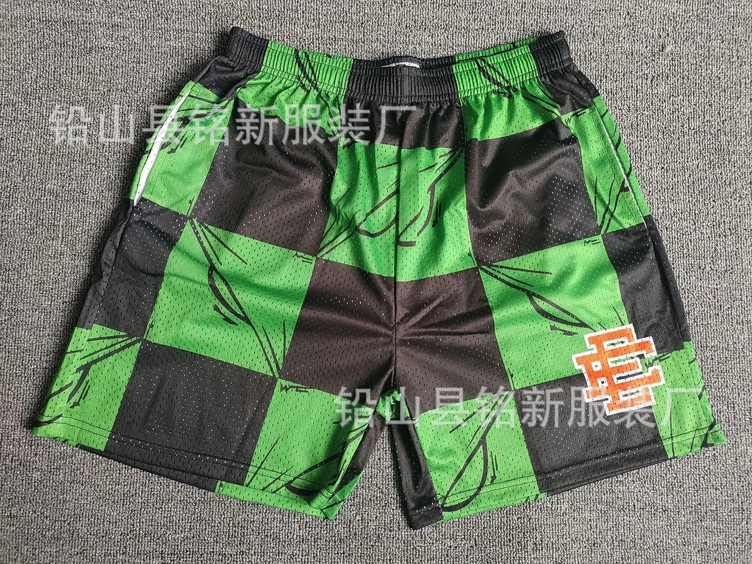 EE shorts product detail 31