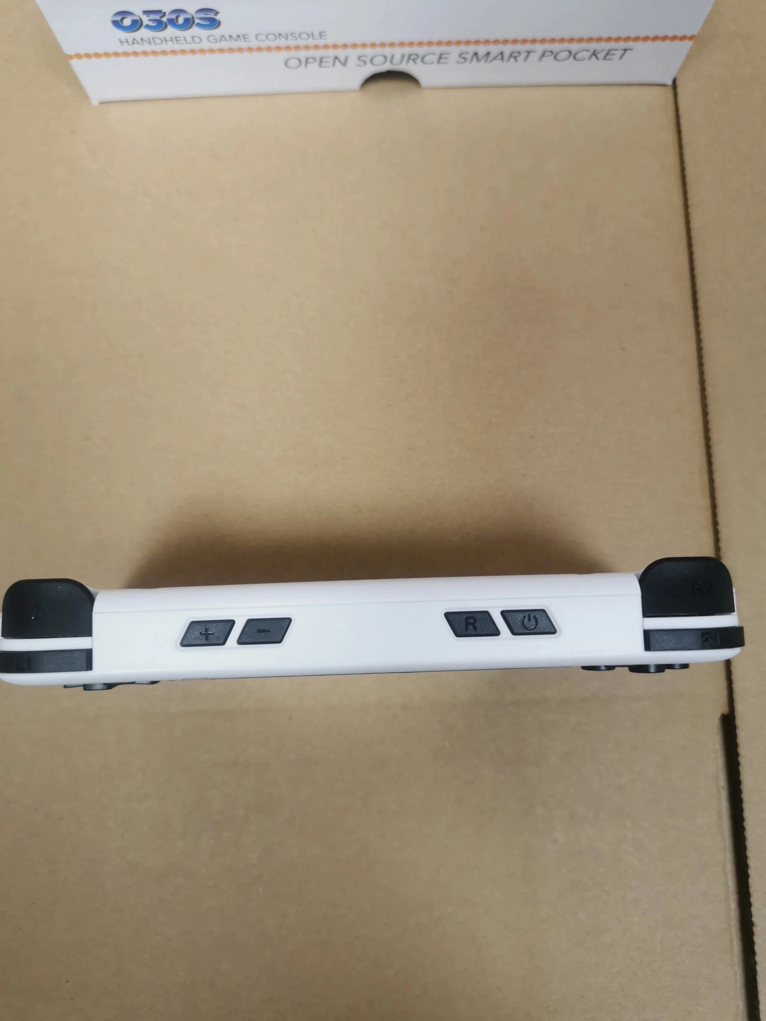 R30S Handheld Game Console product detail 9