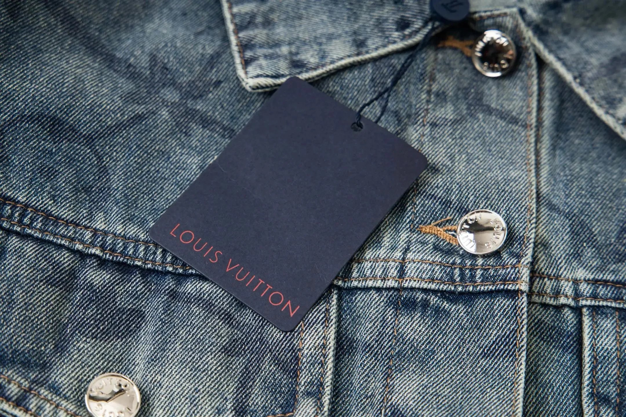 LV Monogram Denim Jacket product detail 7