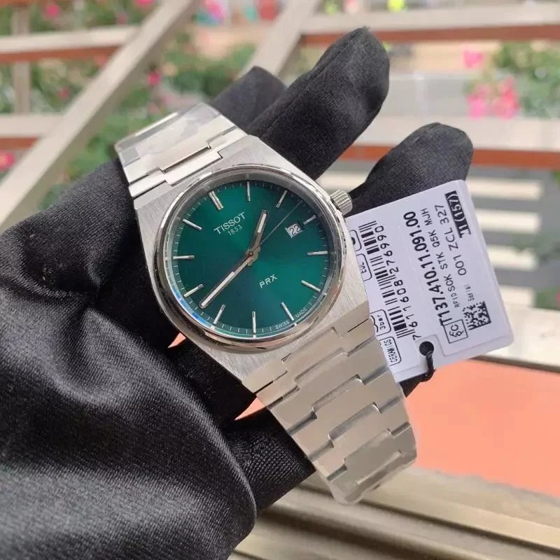 Quartz Steel Couple Watch product detail 5
