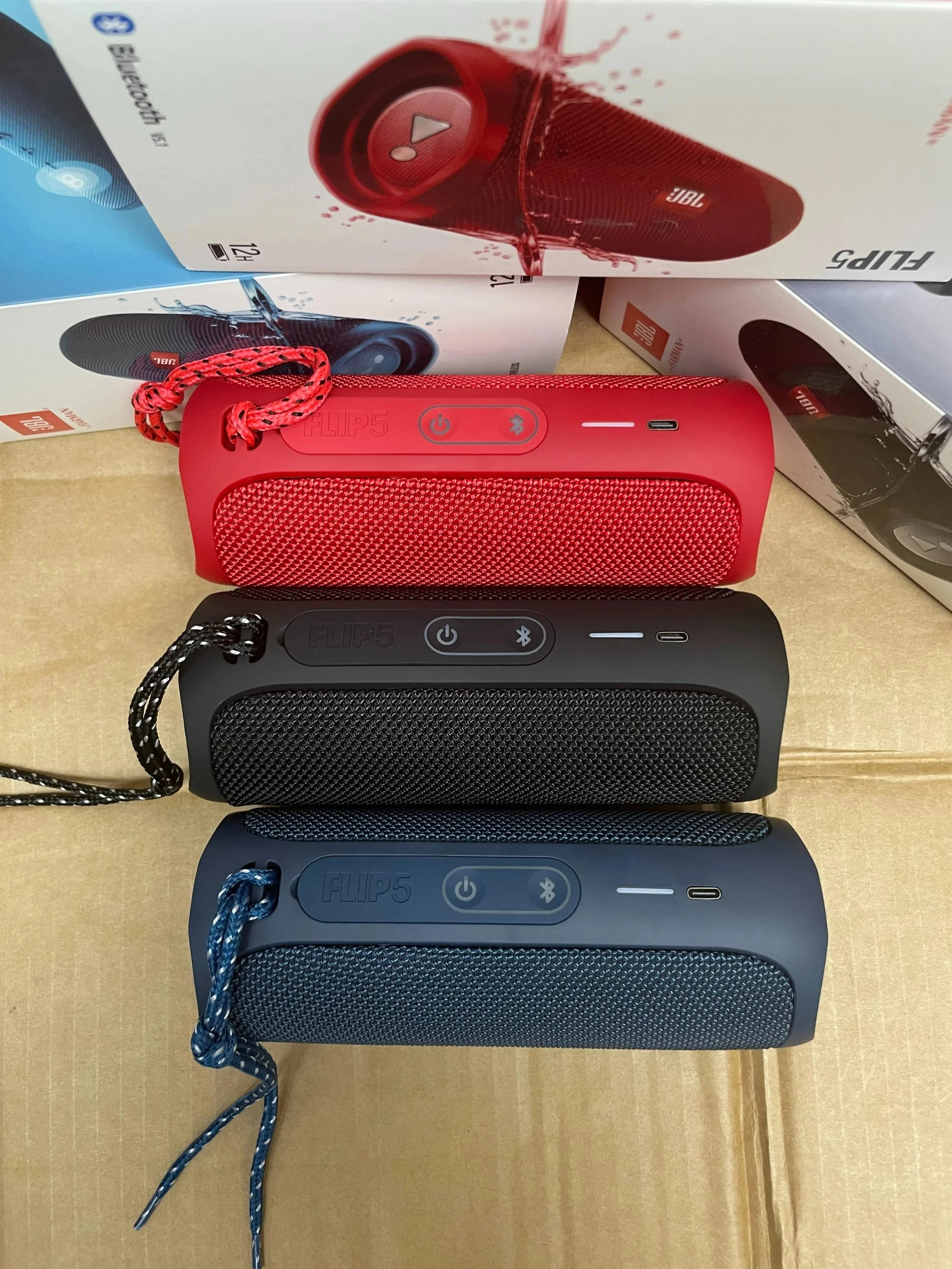 JBL Flip 5 Speaker product detail 6
