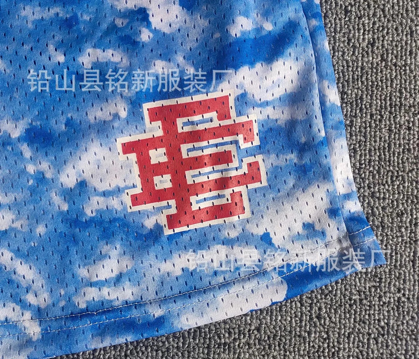 EE shorts product detail 21