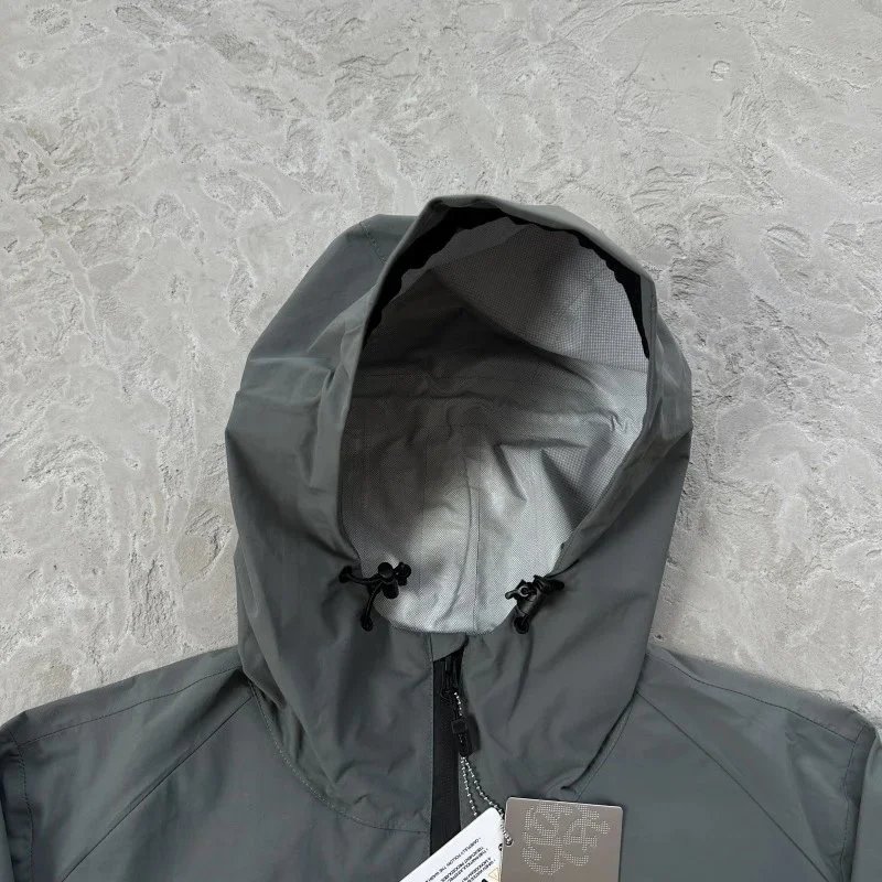 Waterproof Hooded Jacket product detail 11