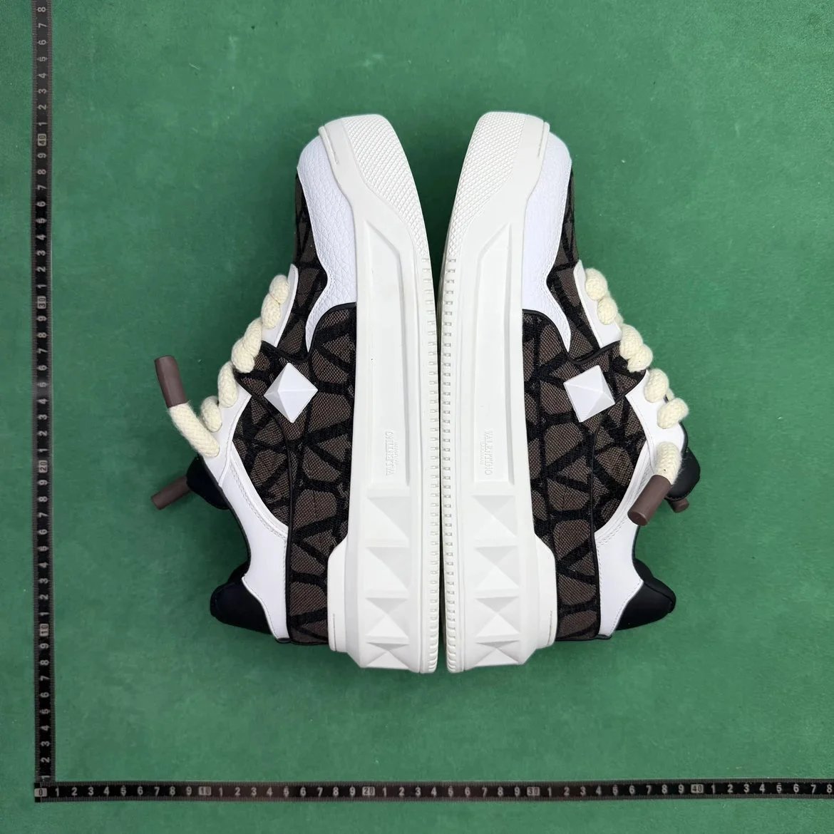 Fashion High Top Sneakers product detail 2