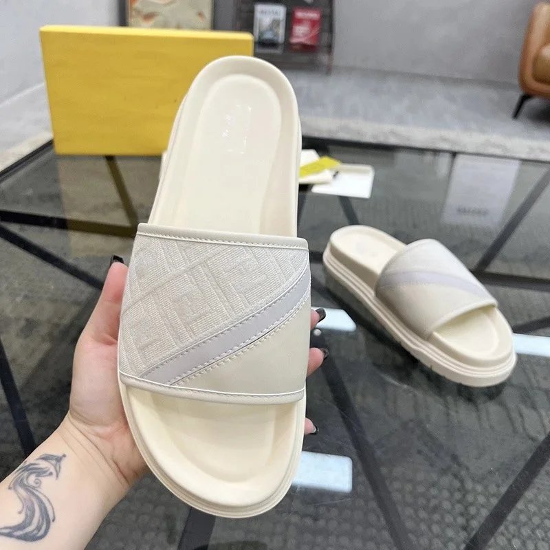 Slides Sandals product detail 9