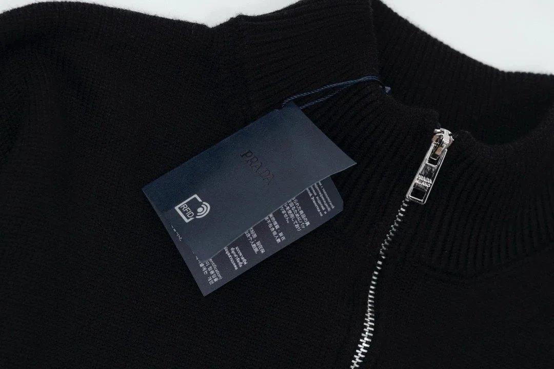Prada Logo Zip Cardigan product detail 5