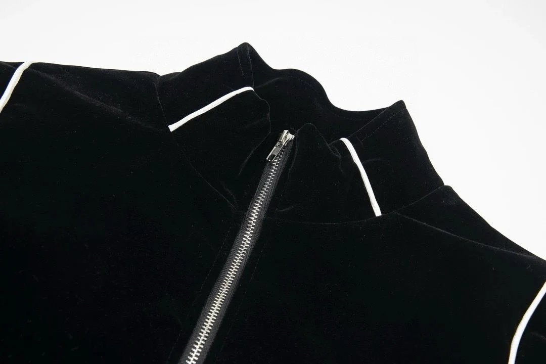 Black Trim Jacket product detail 3