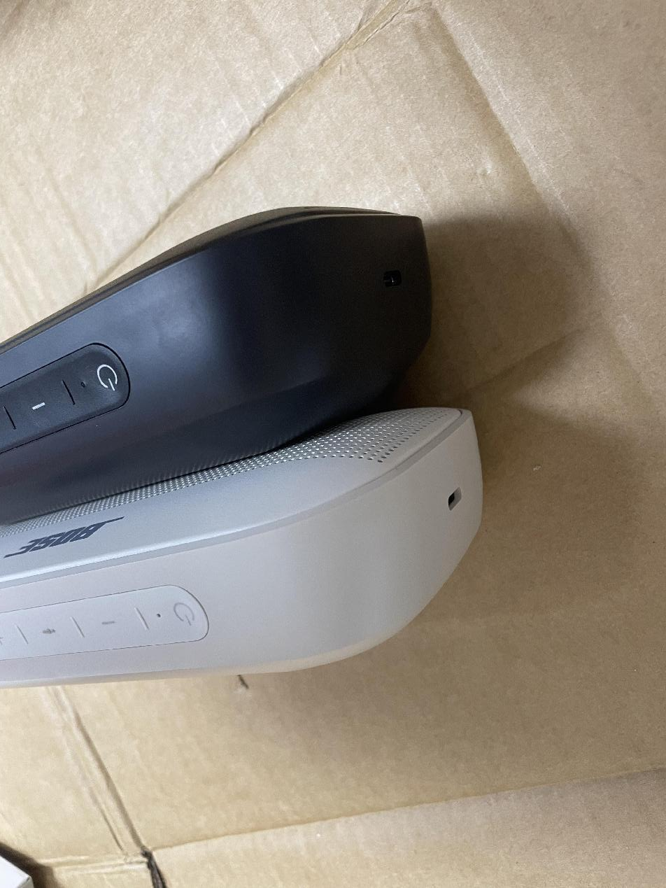 Bose SoundLink Flex Speaker product detail 1