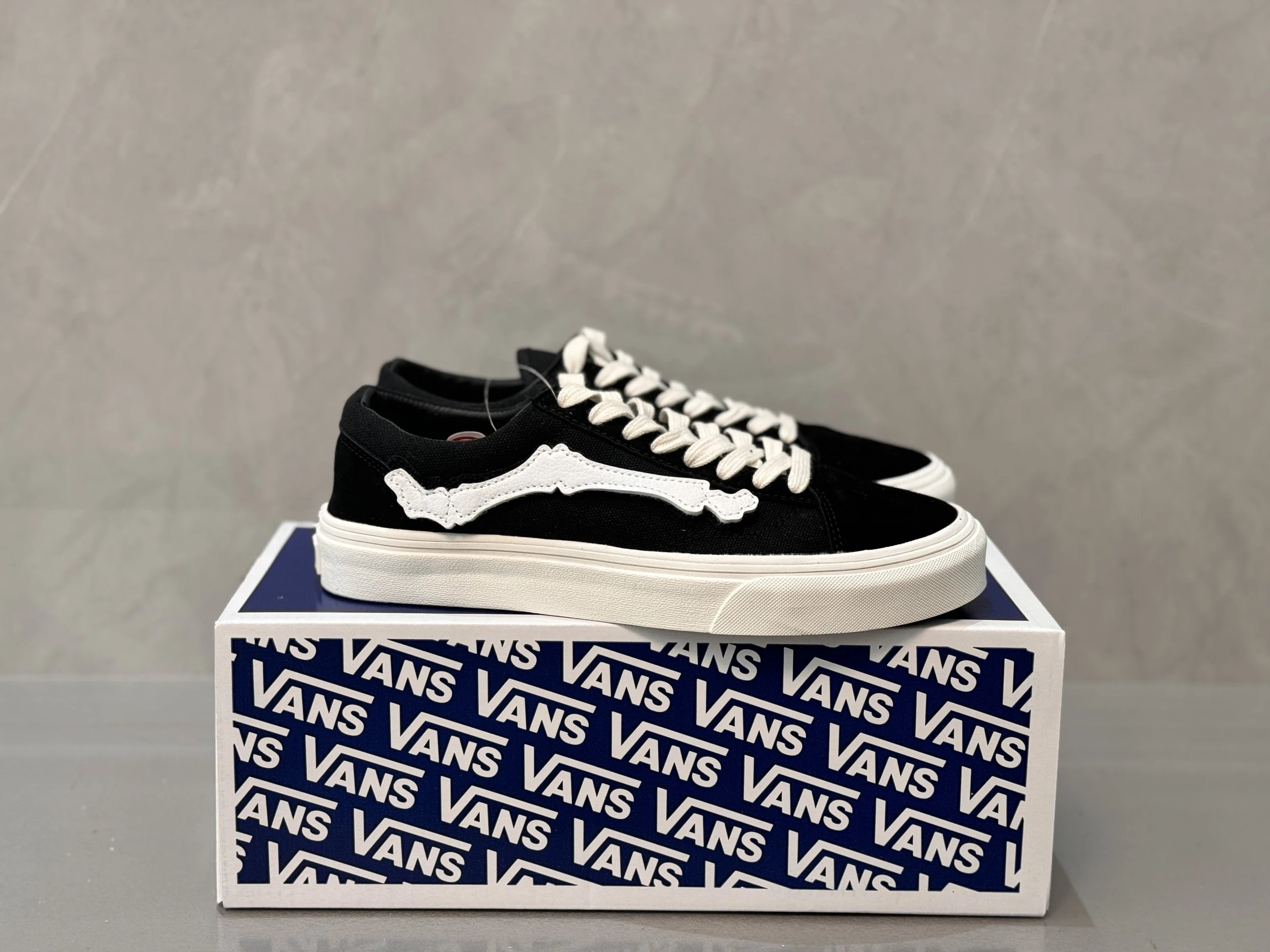 Vans Old Skool Bone Black Sneakers Skateboard Shoes