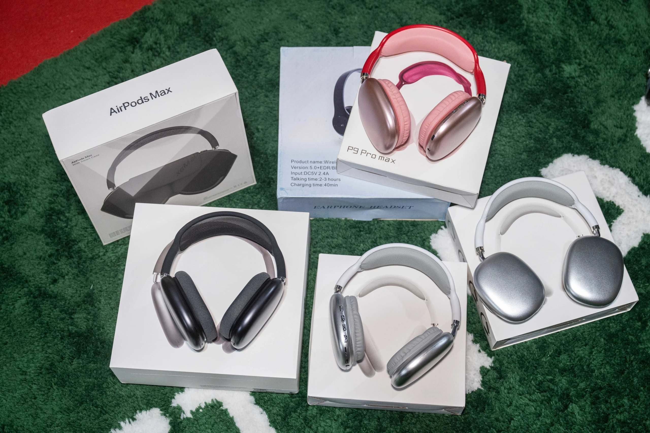 【Surprise Mystery Box】Headphone blind boxes, no returns or exchanges once ordered.