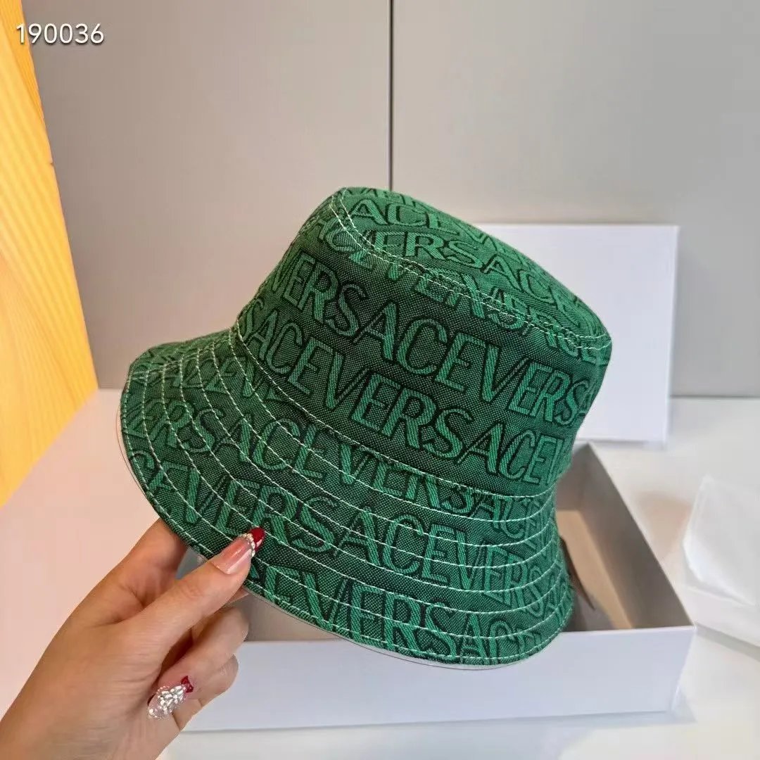Gucci Hats Mixed baseball cap and bucket hat styles — 18