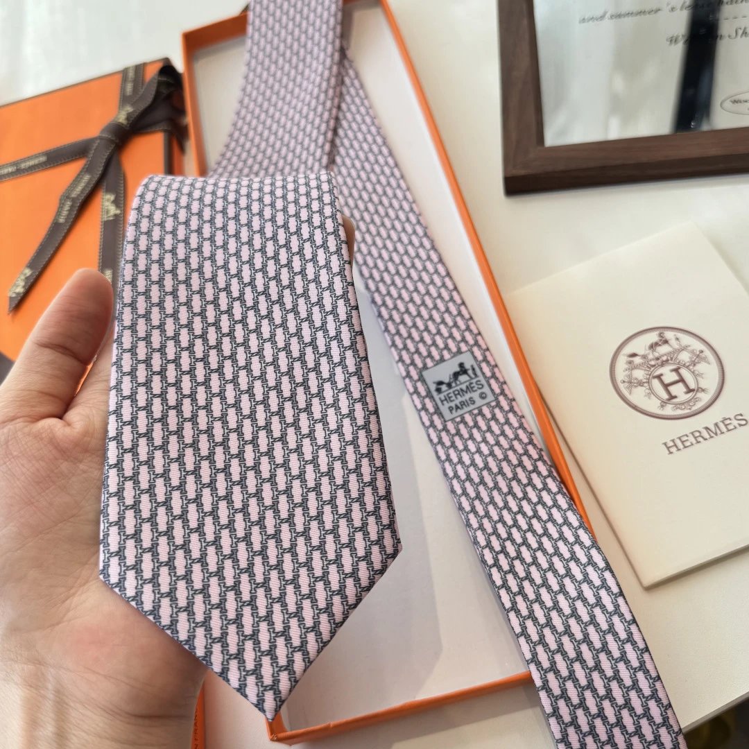 Hermes Silk Tie Ver.R — Photo 7