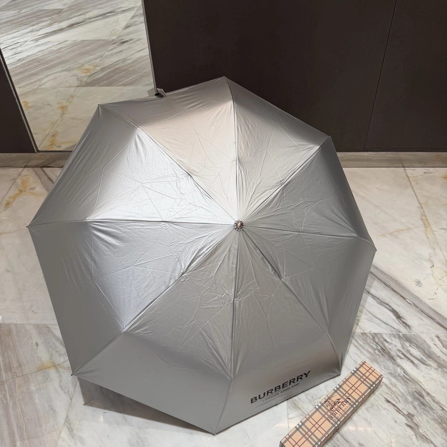 Burberry UV Protection Umbrella Ver.B — Photo 9
