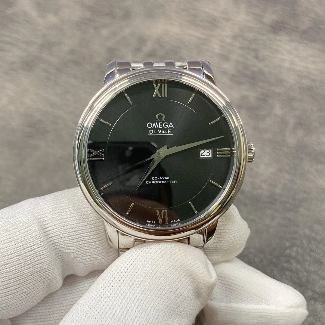 Omega De Ville Co-Axial Chronometer horloge met zwarte wijzerplaat