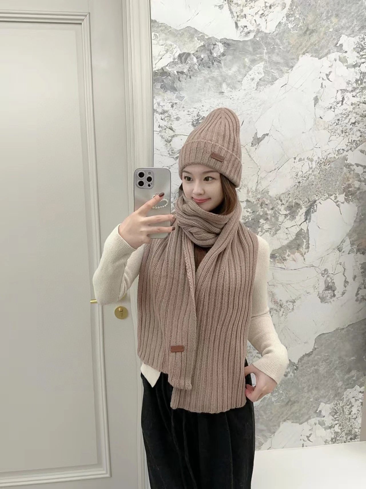 Loro Piana Scarf & Hat Set Ver.B — Photo 3