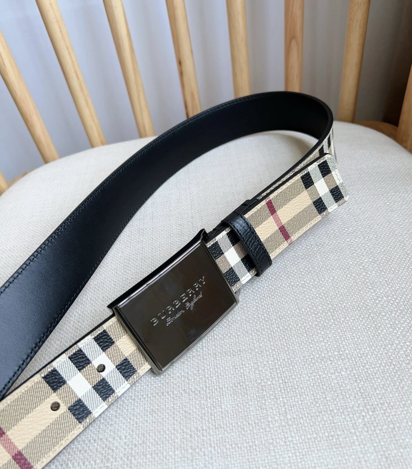 Burberry Reversible Belt — QC