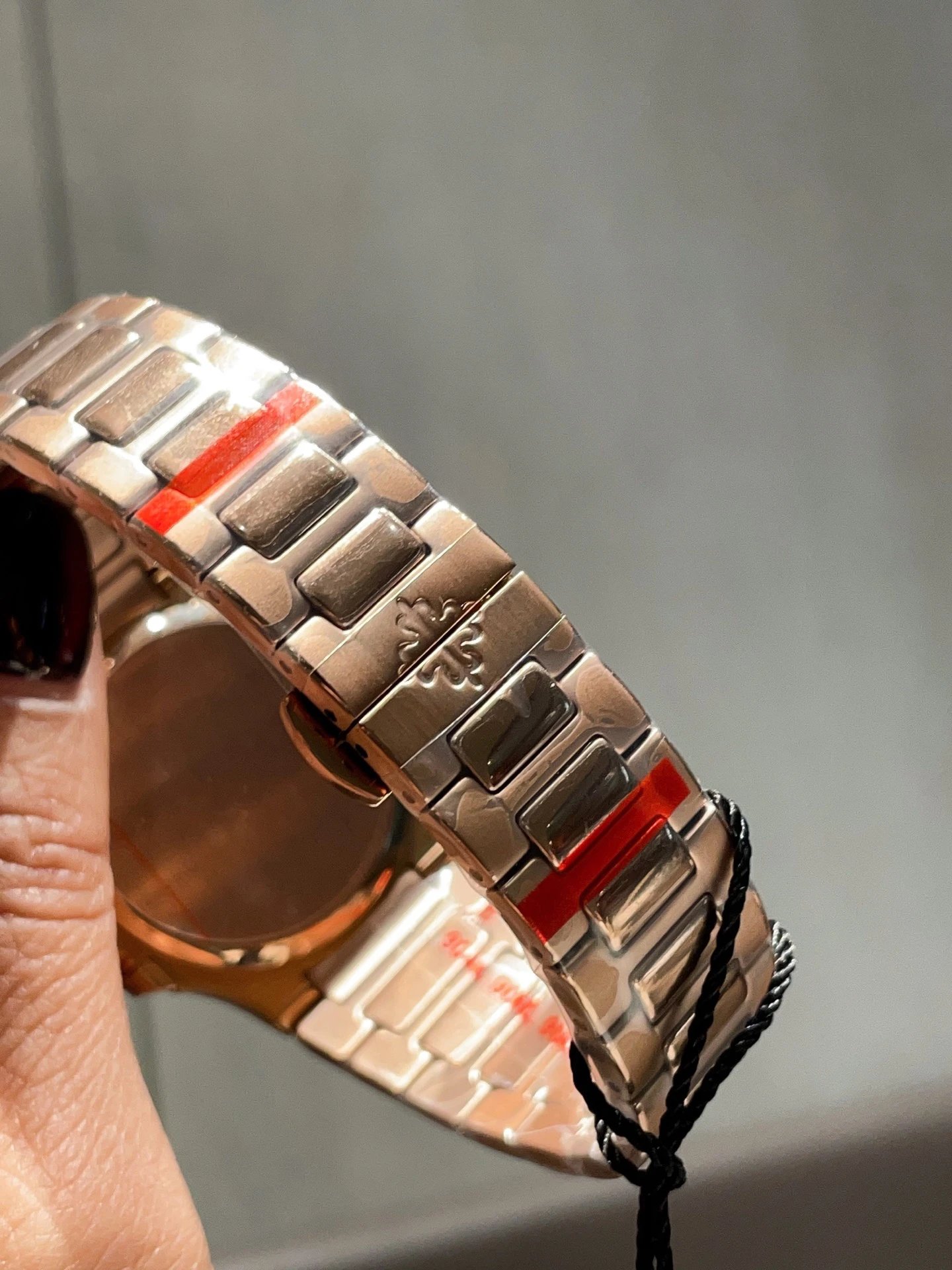 Patek Philippe Nautilus Quartz Ladies Watch 35mm — photo 6