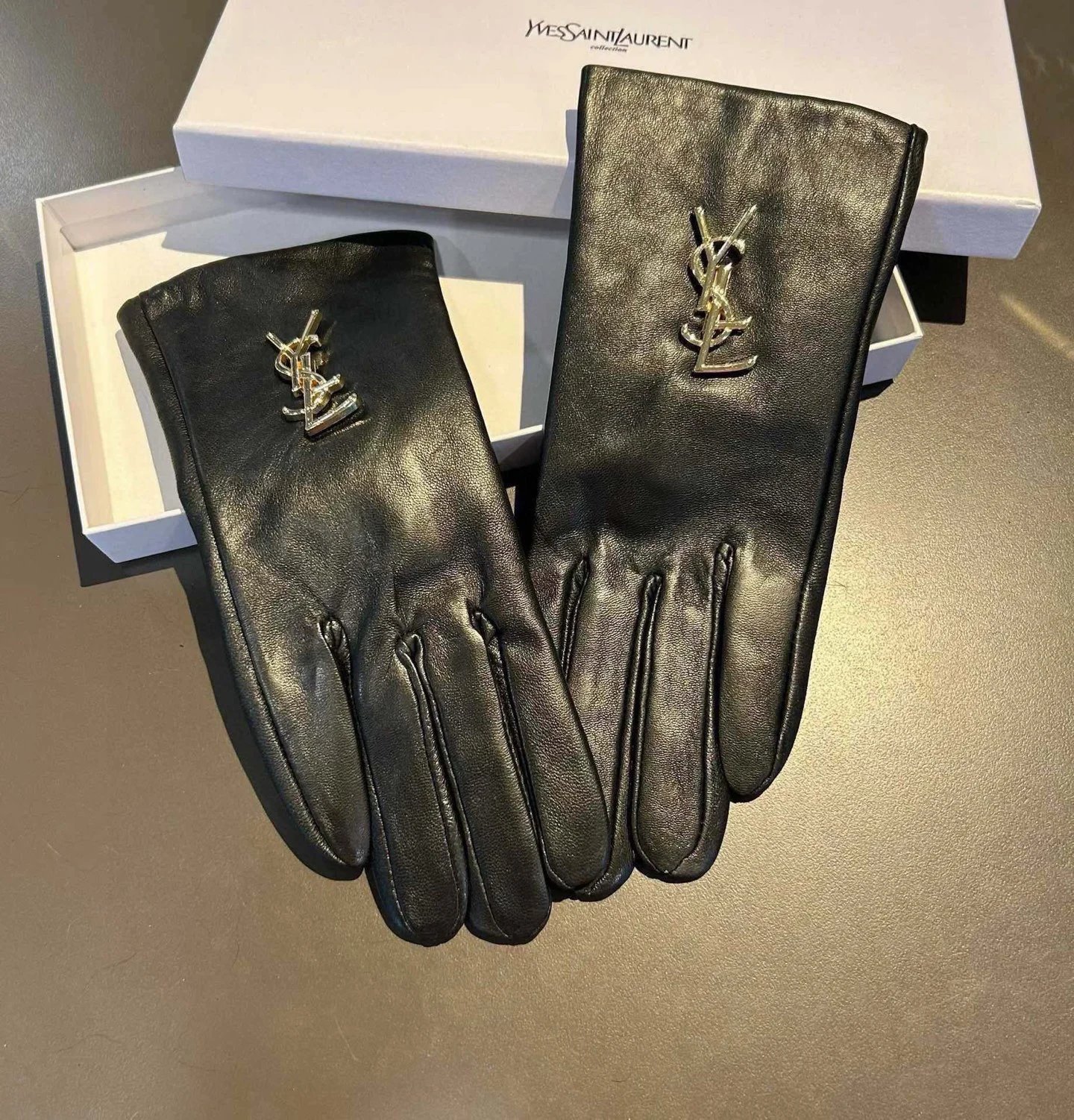 Saint Laurent Lambskin Cashmere Gloves Ver.A — Photo 9