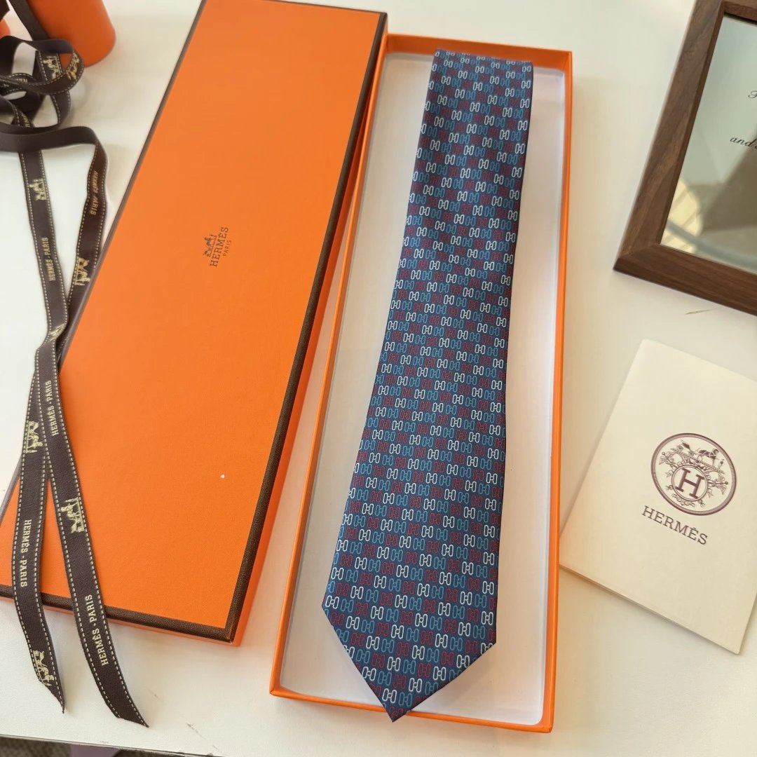 Hermes Silk Tie Ver.C — Photo 2