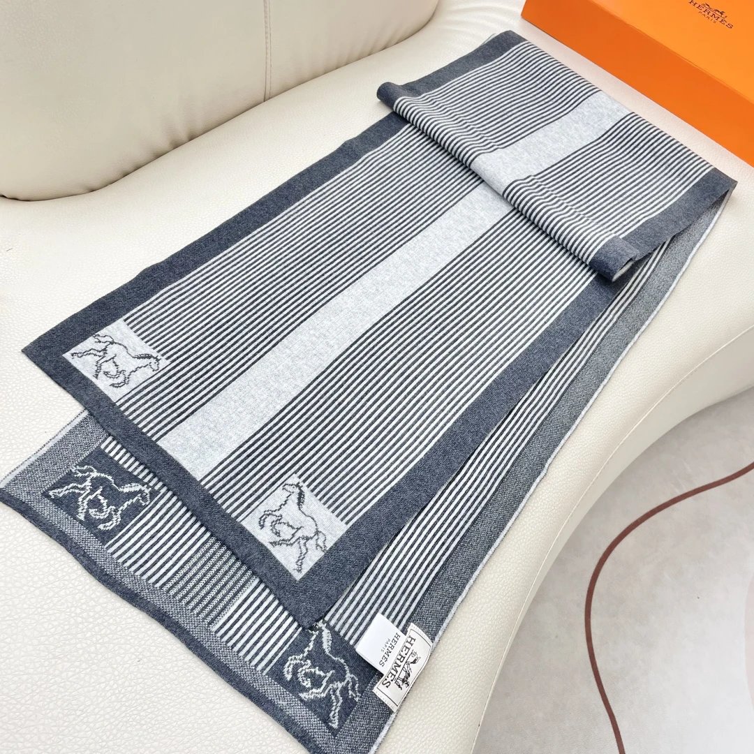 Hermes Cashmere Scarf Ver.D — Photo 6