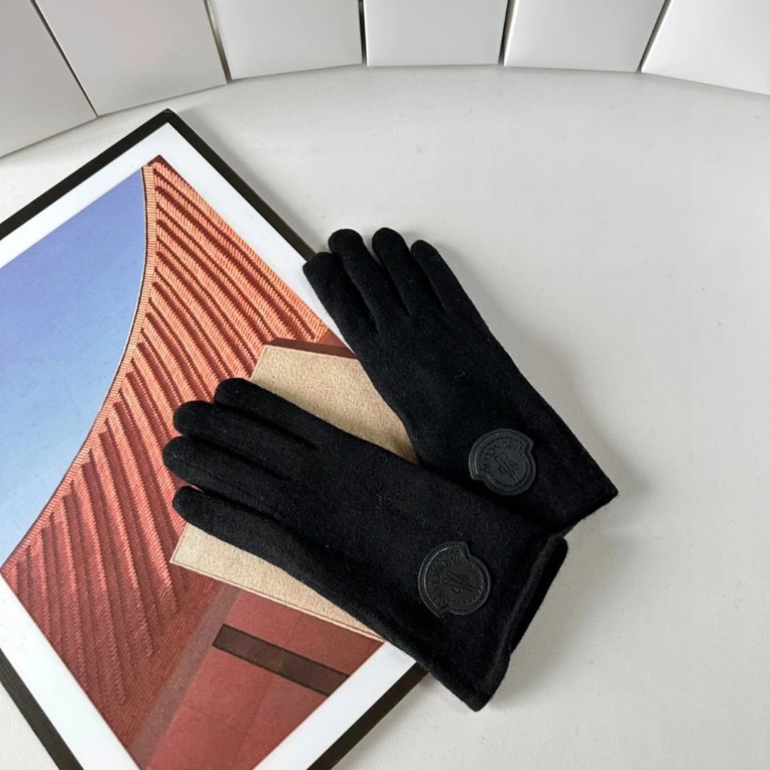 Moncler Gloves Ver.C — Photo 4