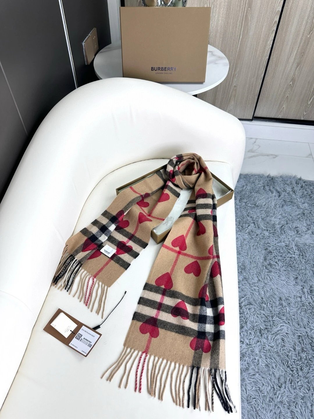 Burberry Cashmere Scarf Ver.A — QC
