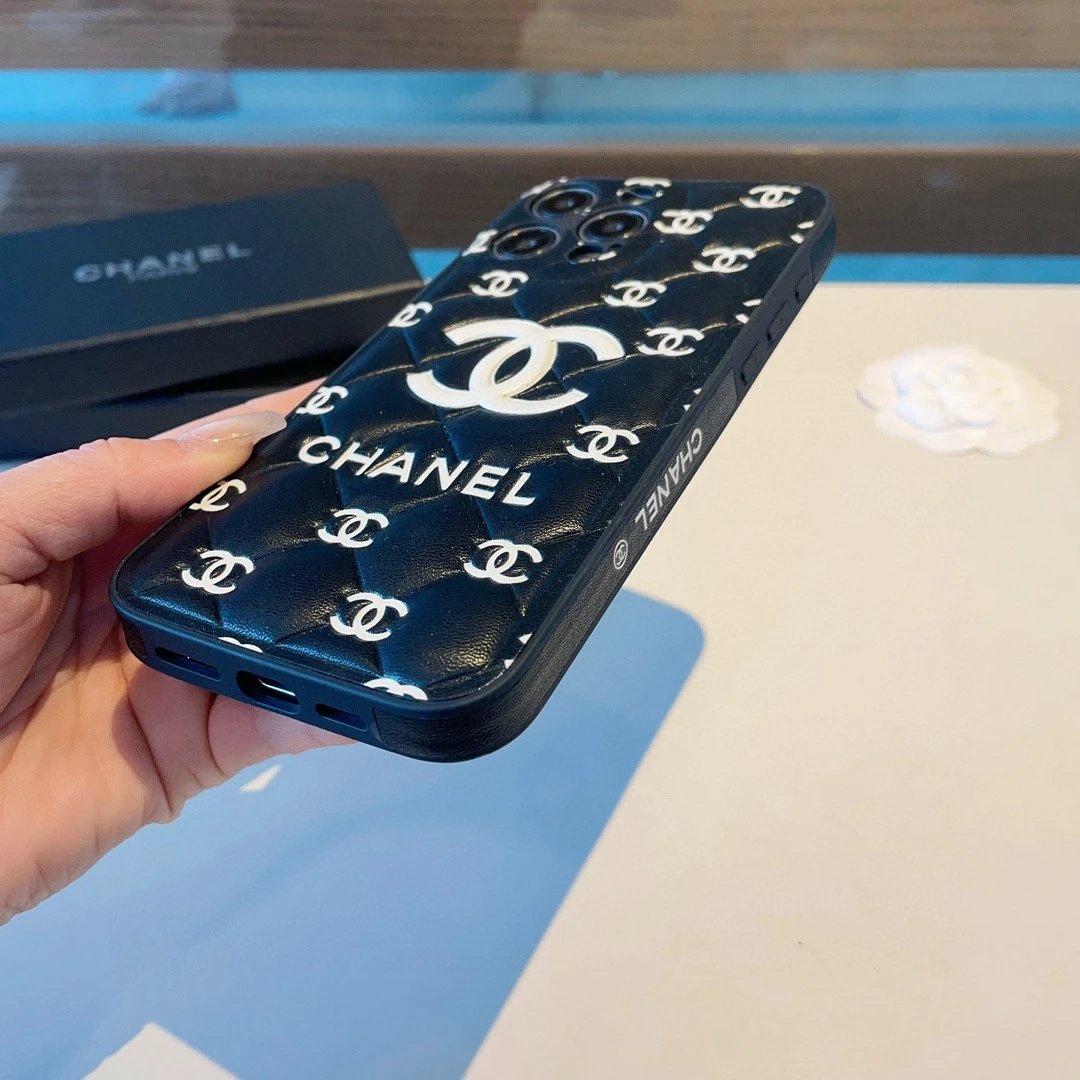 Chanel Phone Case Ver.J — Photo 4