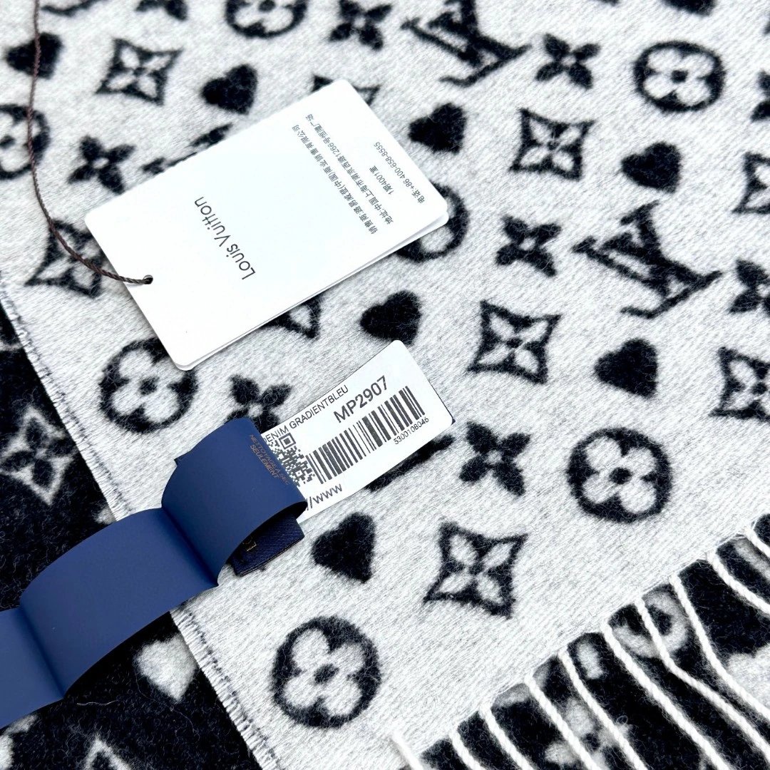 Louis Vuitton Cashmere Scarf Ver.B — Photo 8