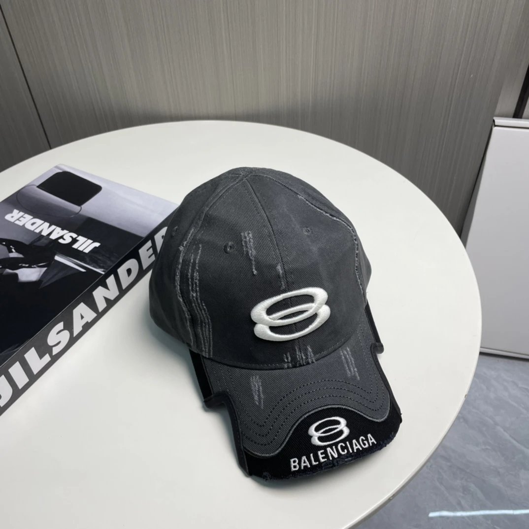 Balenciaga Baseball Cap Ver.B — photo 5
