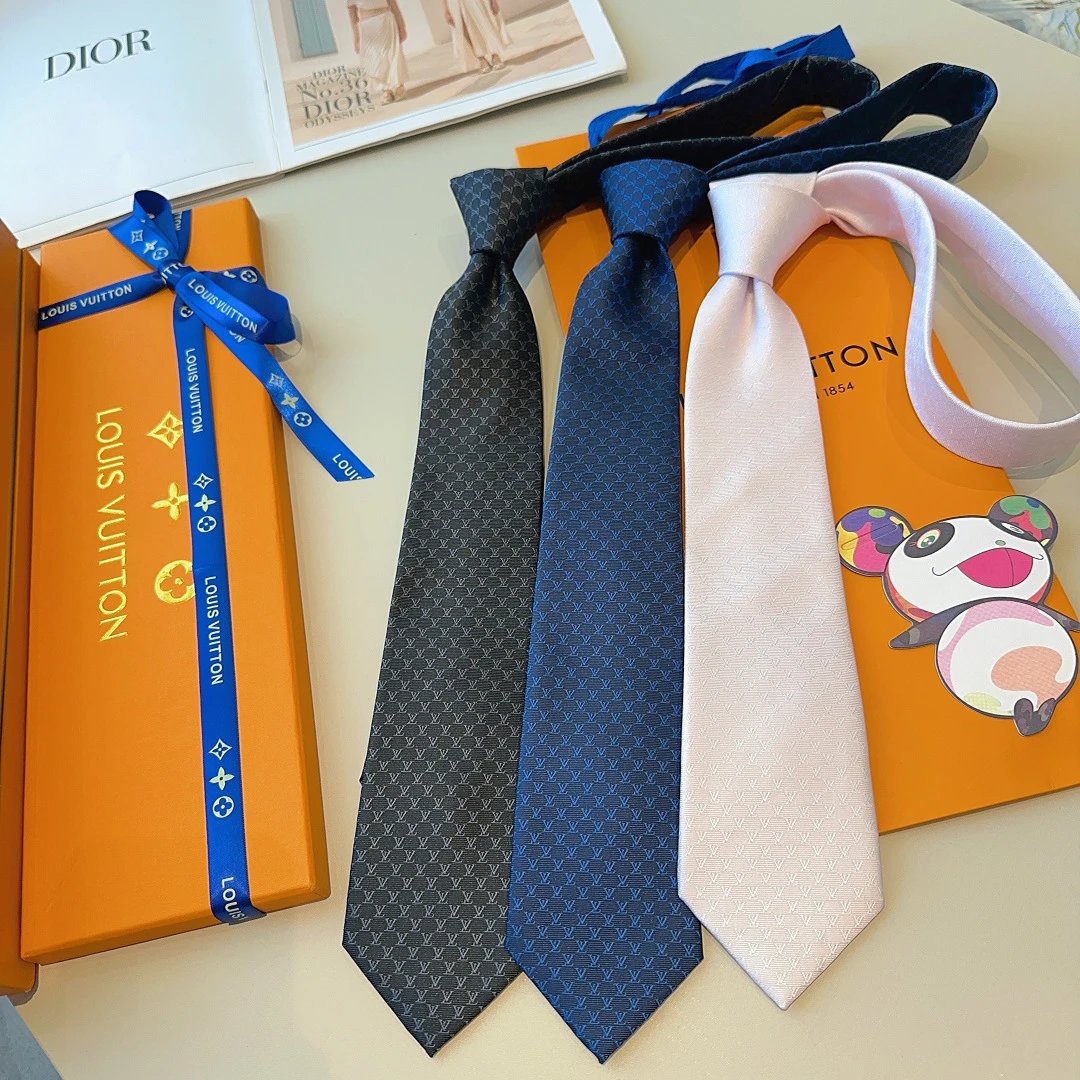 Louis Vuitton Silk Tie Ver.F — Photo 2