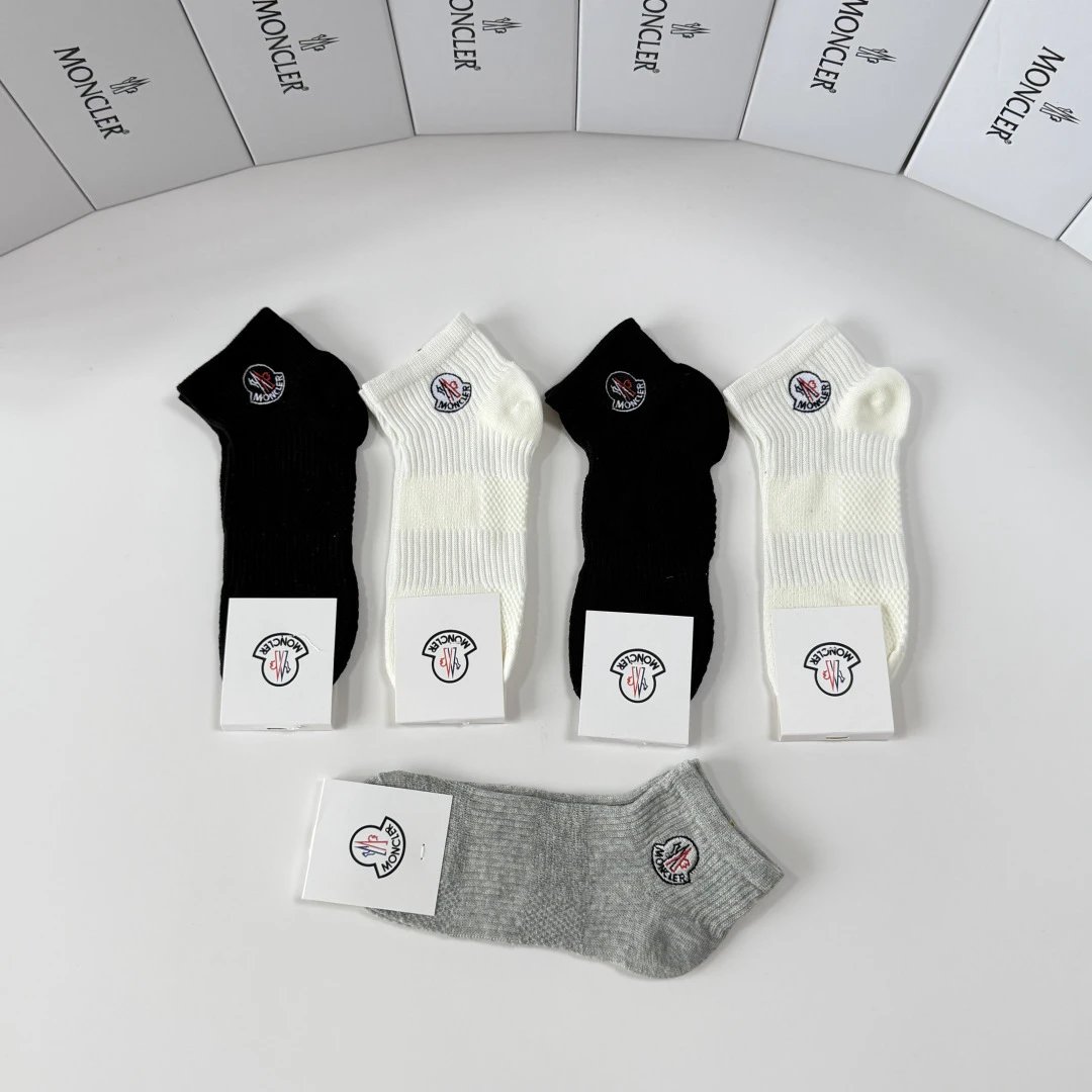 Moncler Embroidered Quarter Socks 5-Pair Box Ver.C — photo 3