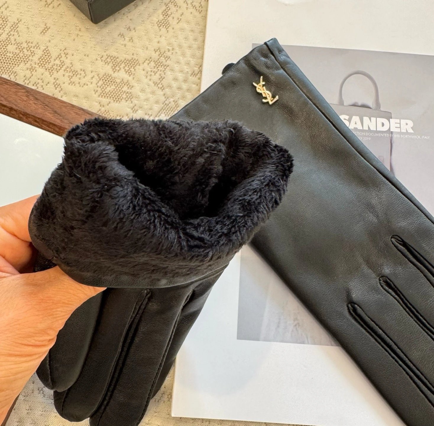 Saint Laurent Lambskin Cashmere Gloves Ver.B — Photo 6