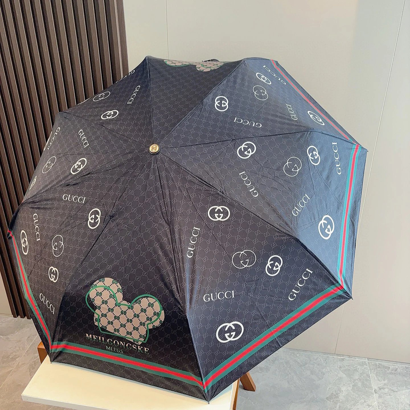 Gucci UV Protection Folding Umbrella Ver.D — Photo 9