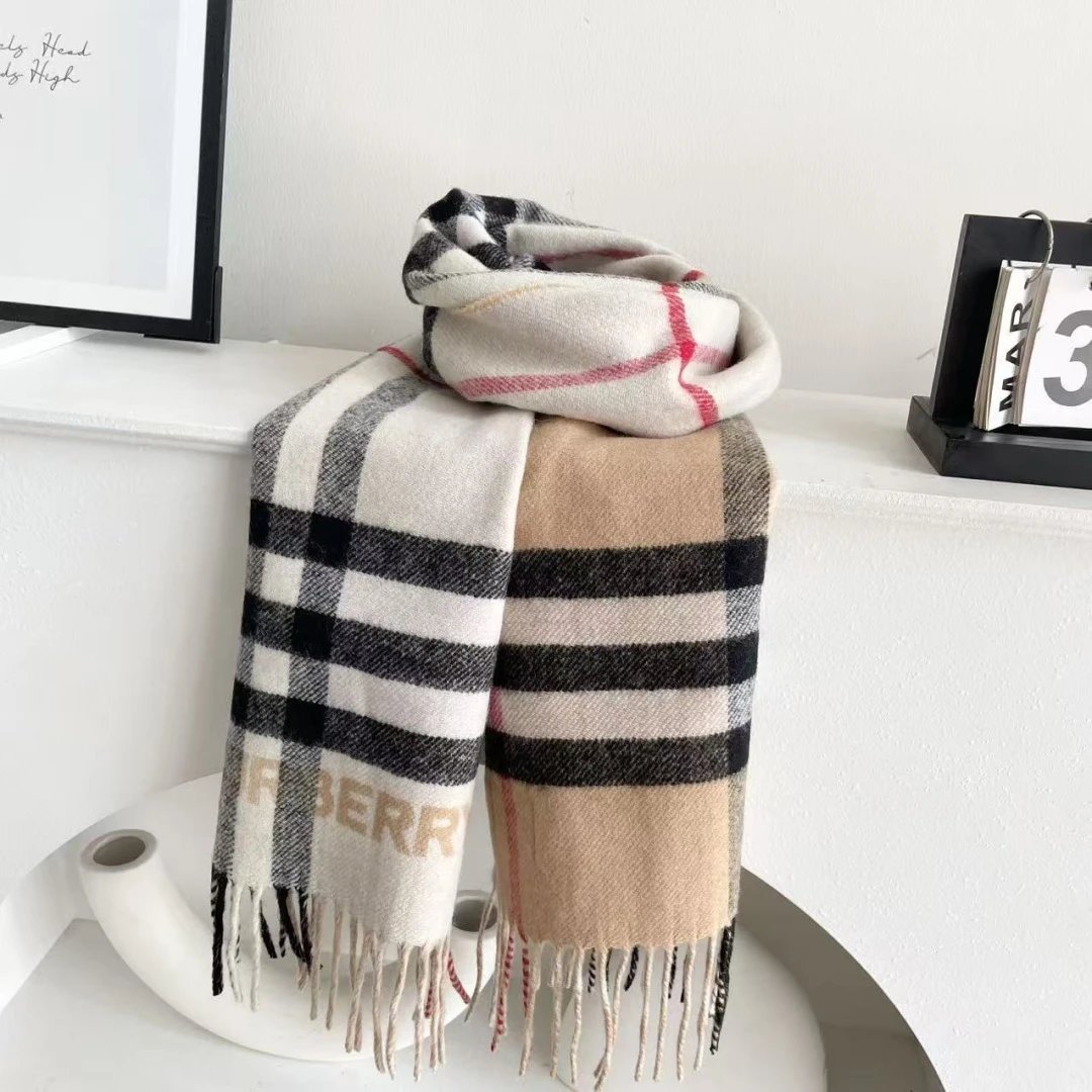Burberry Cashmere Scarf Ver.C — QC