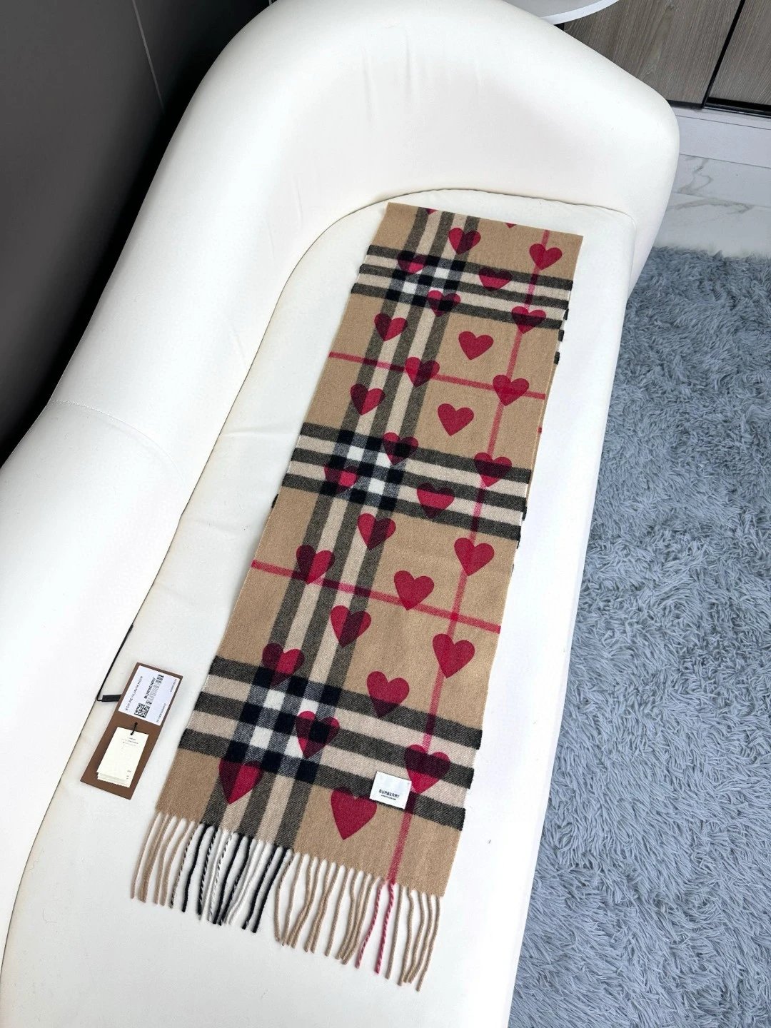 Burberry Cashmere Scarf Ver.A — QC