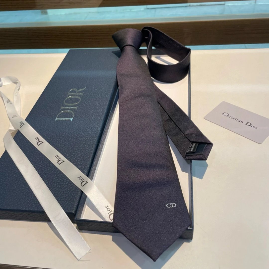 Dior Tie Ver.J — QC