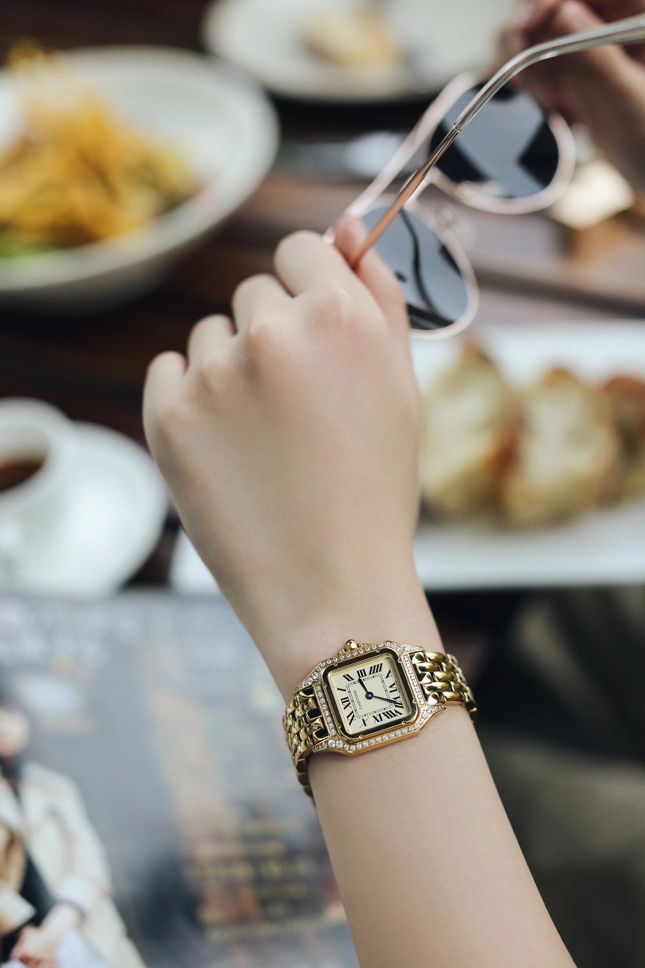 Cartier Panthere Quartz Watch 37mm Ver.A — photo 2