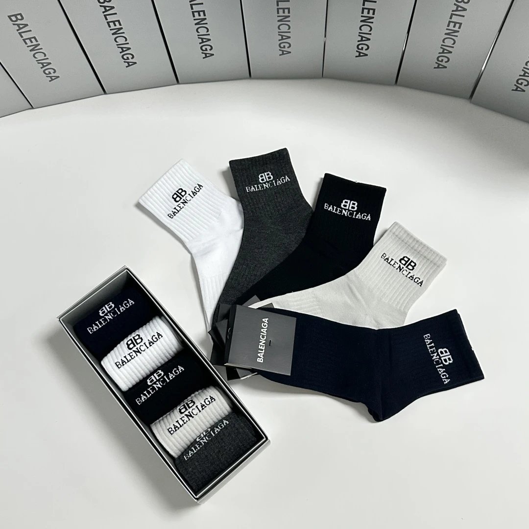 Balenciaga Crew Socks Ver.C — photo 9
